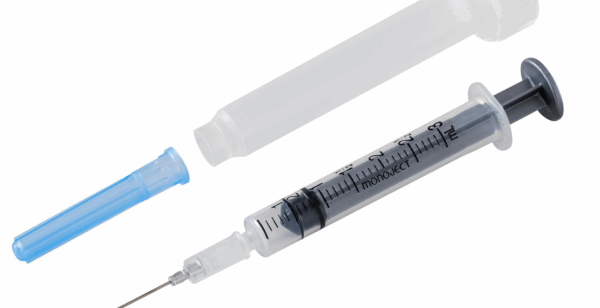 Syringe with Needle, 3cc Luer Slip Tip, 20 x 1" Needle, 100 Count Box